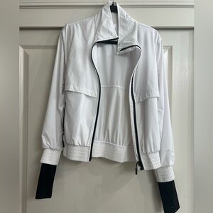 P’tula track jacket white size medium